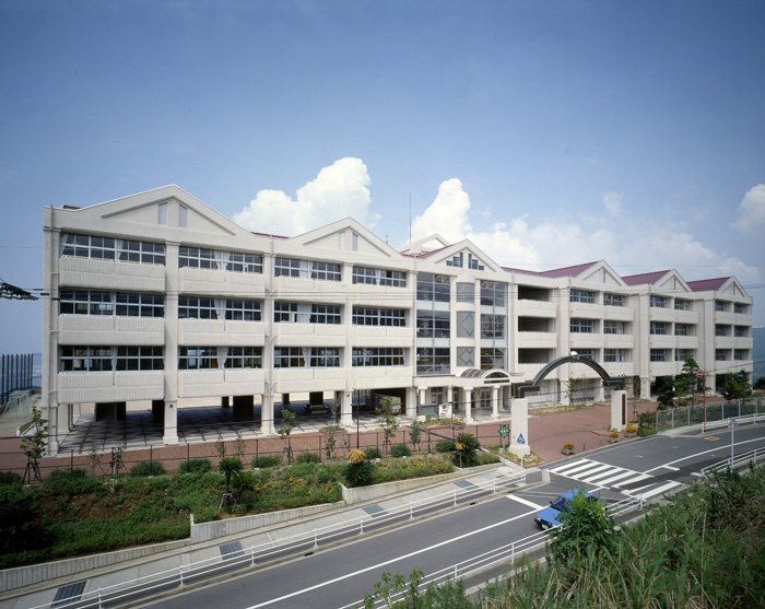 長崎市立深堀小学校